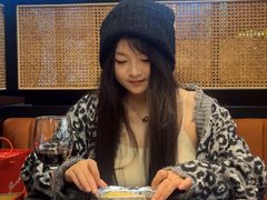 -铭牛烧肉·和牛海鲜自助(高新月牙湖店)