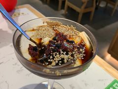 -百春原湖南牛肉粉(百联世纪店)