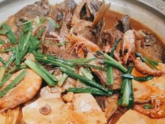 -东来菜馆•手抓海鲜家常菜•海鲜锅贴(鸽子窝店)