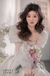 -艾米丽婚纱礼服