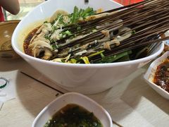 -蜀串香牛杂火锅串串