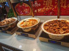 -四囍码头海鲜烧烤自助火锅(外滩南京东路悦荟广场店)