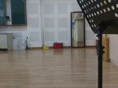 -上海市虹口区青少年活动中心(欧阳路)