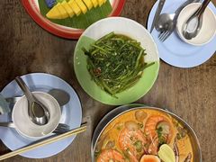 -Kat's Kitchen