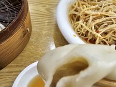 -珊珊小笼馆(仙霞路店)