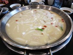-老来福·非遗酸汤兔(凯旋路店)
