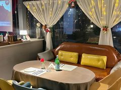 -宿醉意大利餐厅(老车站1970文创园店)