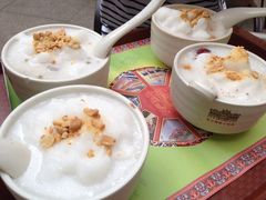 -海口骑楼小吃街