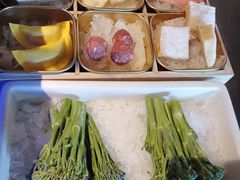 -尚尚仙·酸汤猪手·猪肚鸡火锅(华联万柳购物中心店)