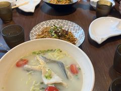 -玖鲜小笼(中山广场店)