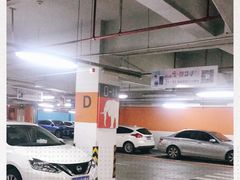 -久光百货-地下停车场