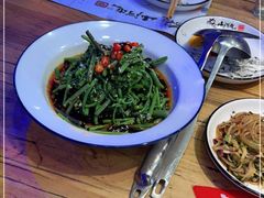 -山河屯铁锅炖(哈西站店)