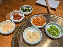 -小花花炭火烤肉·十五年延吉风味(左家庄店)