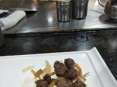 -利昂法式铁板主题餐厅(新奥购物中心店)
