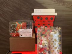 零售区-星巴克(丁香国际商业中心店)