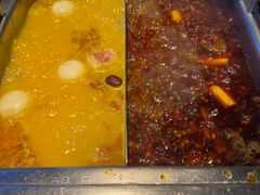 招牌燕窝金汤花椒锅-大隐·成都火锅Bistro(合生麒麟新天地店)