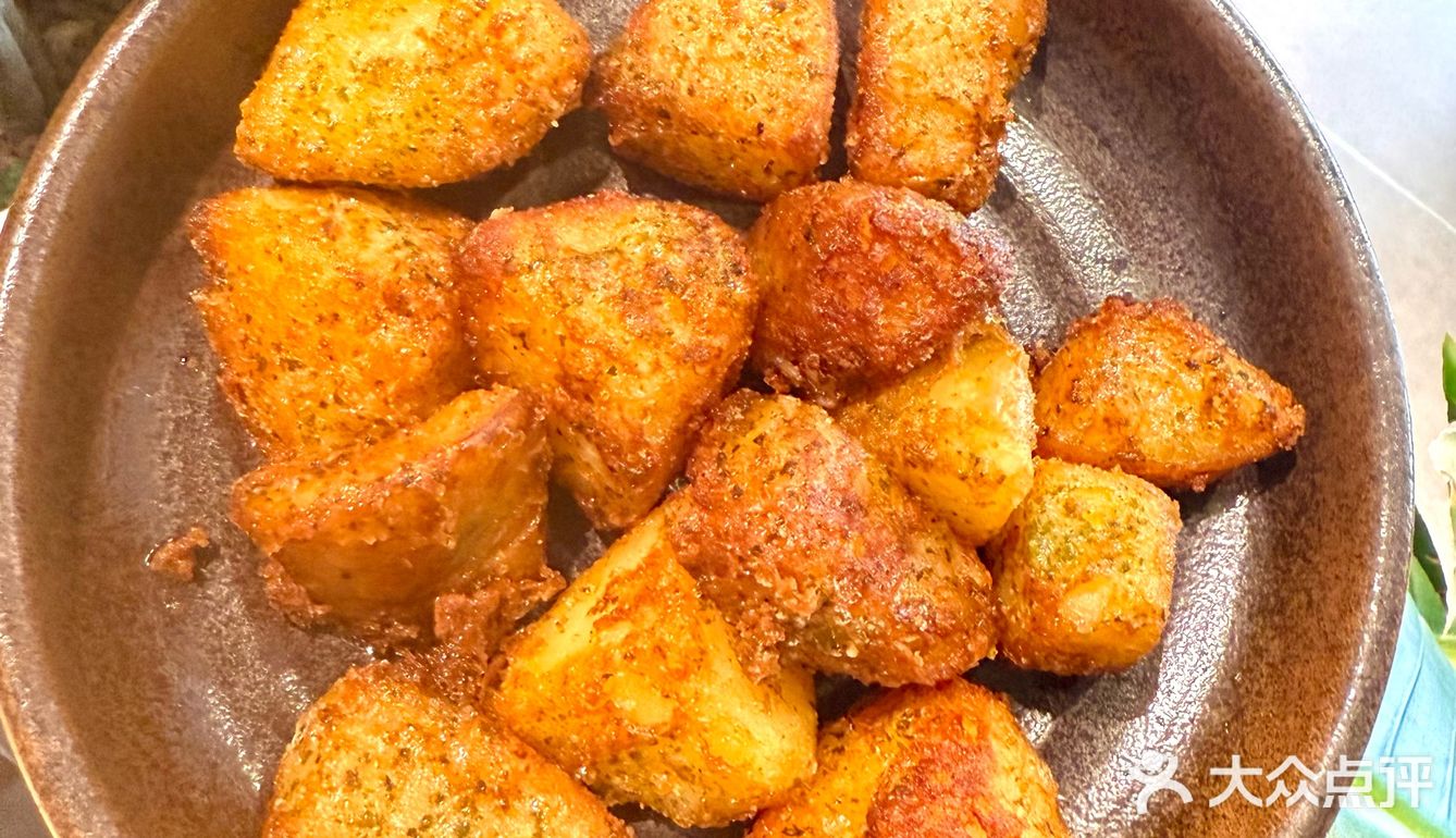 在韩国🇰🇷？没呢[害羞]长沙就能吃到正宗韩料店💯