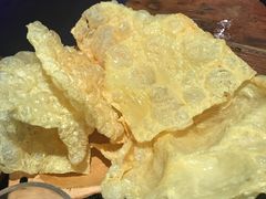 -老牌坊云南鱼豆花火锅(嵩山店)