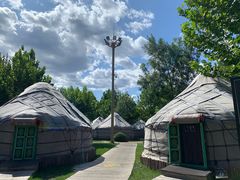 -九十九顶毡房(阜石路店)