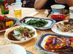 -维吾尔餐厅(宜山路店)