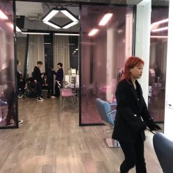 -ON STAR SALON
