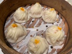 蟹粉小笼包-绿波廊(豫园店)