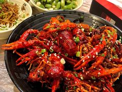 -巴厘龙虾·榜首油焖大虾(音乐学院·沿江酒馆店)