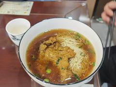 -百年老字号·观振兴蟹黄面·三虾面·苏式面(观前街富仁坊巷店)