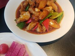 -红东阁东北菜烤肉酒馆(CROSS万象汇店)