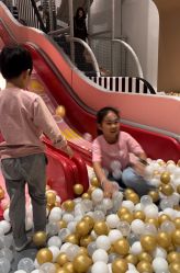 -奈尔宝家庭中心·亲子早教·派对餐厅(北京东坝万达店)