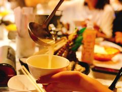 -鲜入围煮花胶鸡海鲜火锅