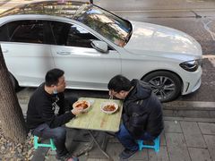-覃肥叔桂林米粉(粮道街店)