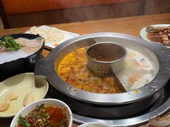-佬土鹅肠火锅(解放路店)