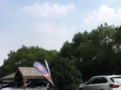 -百联中环购物广场-停车场