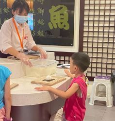 -成都星期8小镇(江宁南路店)