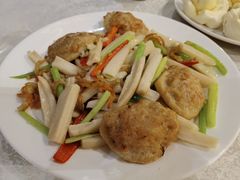 琼式炒脆藕-琼菜坊·无鸡不成宴·海南菜老爸茶糟粕醋(海口骑楼老街店)