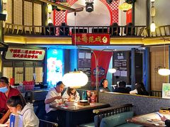 大堂-怪噜范·贵阳小吃大排档(金源旗舰店)