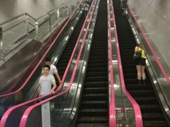 -红土地(地铁站)
