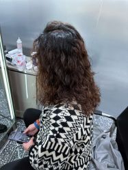 -Tloml salon