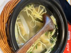 -馋三尺蟹粉小笼(人民广场店)