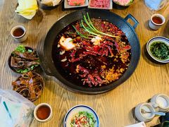 -周幺妹重庆老火锅(银泰城总店)