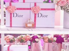 -Dior迪奥(上海世茂广场店)