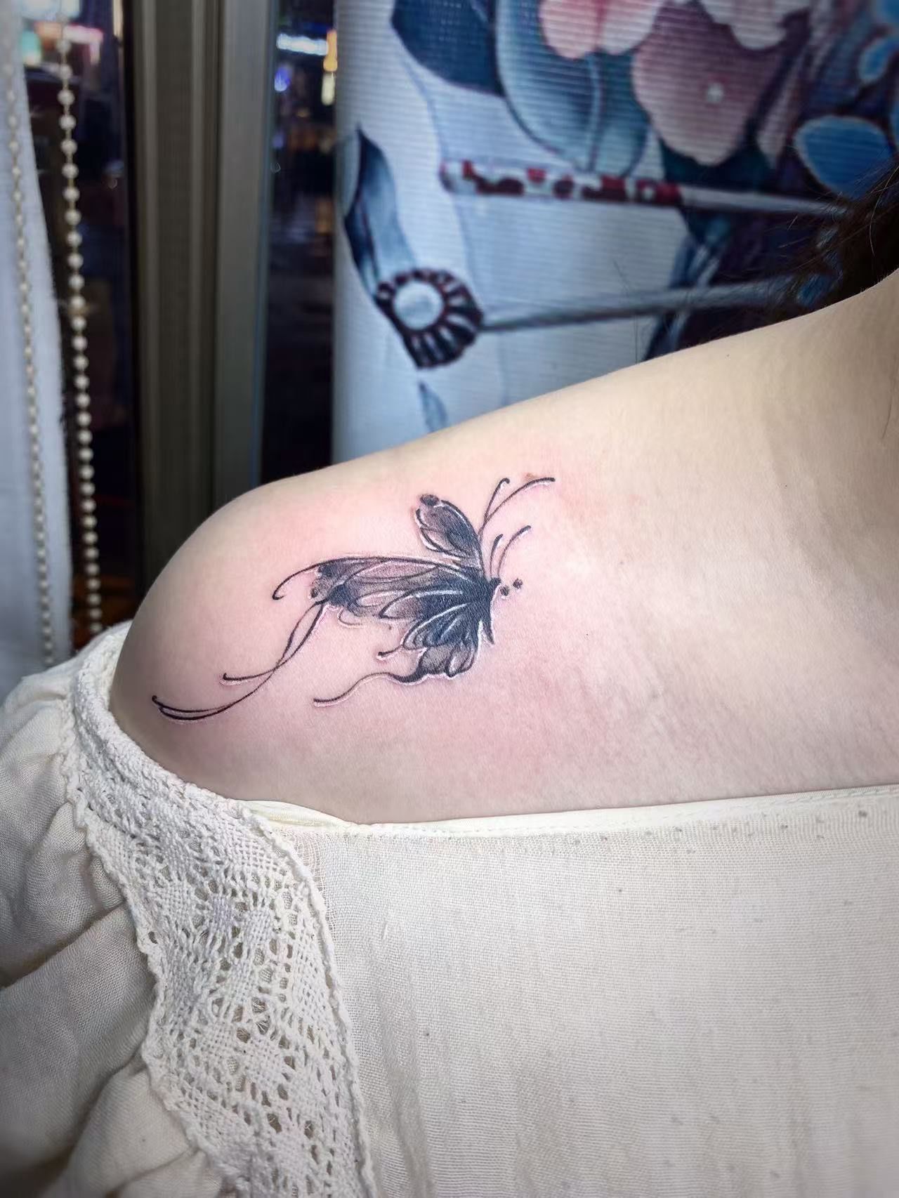 笔记#市桥地铁站#女生蝴蝶纹身 #小清新纹身