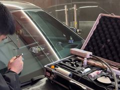 -鲨鱼皮汽车凹陷玻璃修复(静安店)