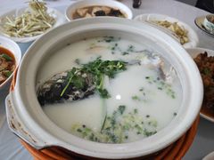 -天乐农家鱼头王(天目湖店)