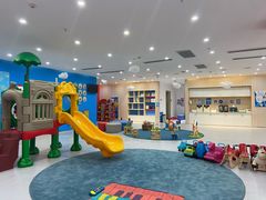 -美吉姆国际儿童发展中心(红谷滩绿地缤纷城中心)