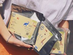 -Be Lived Cafe比例咖啡(摩天轮店)