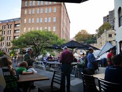 -Ribs & Burgers The Rocks
