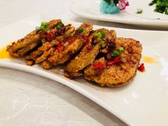 鹅肝酱煎藕饼-亢龙太子酒轩(东湖店)