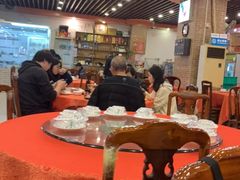 大堂-化州大众美食城(宝安老牌店)